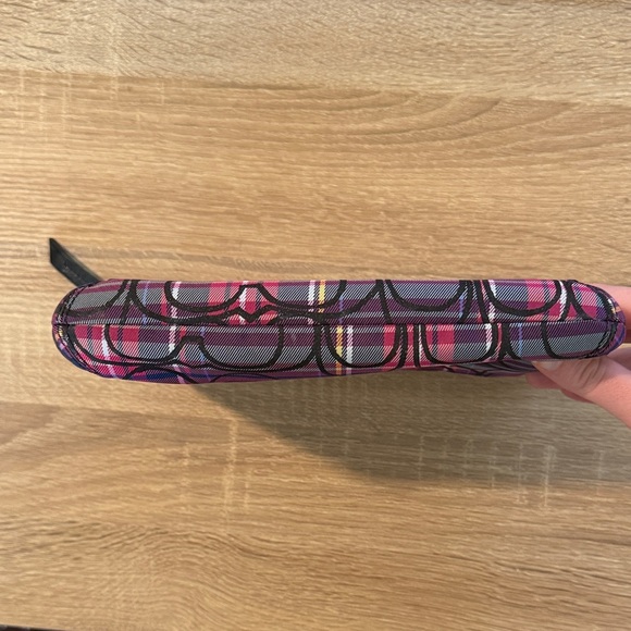 Coach cosmetic bag - Picture 4 of 7